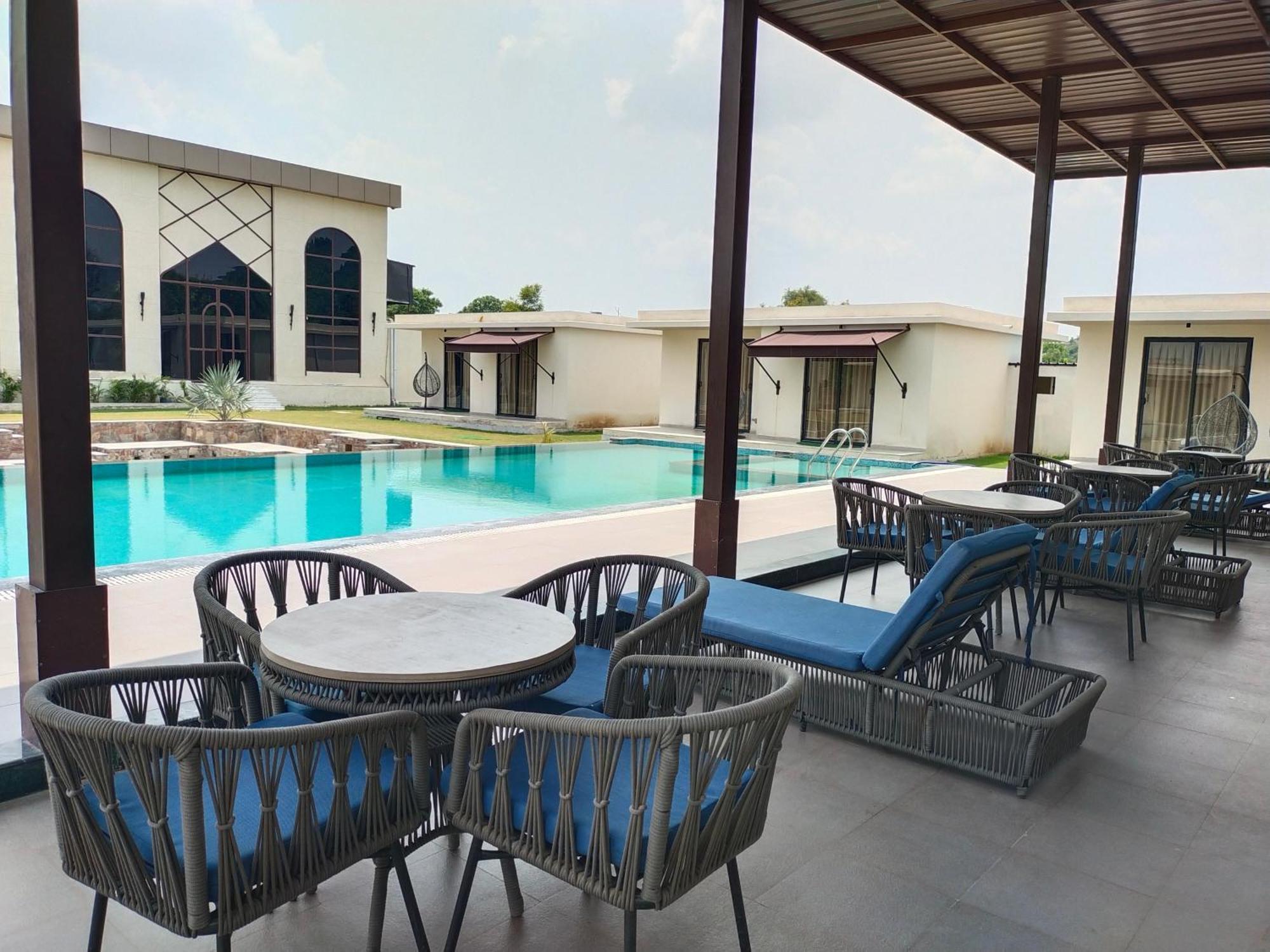 Amore Farms Kukas Jaipur Villa ภายนอก รูปภาพ